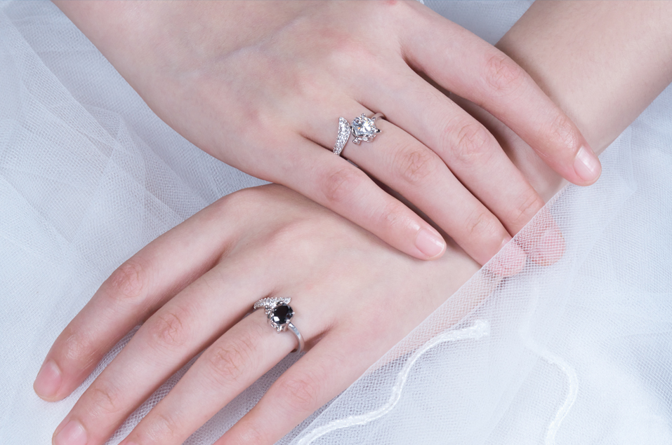 一生难忘的结婚戒指-科技钻石